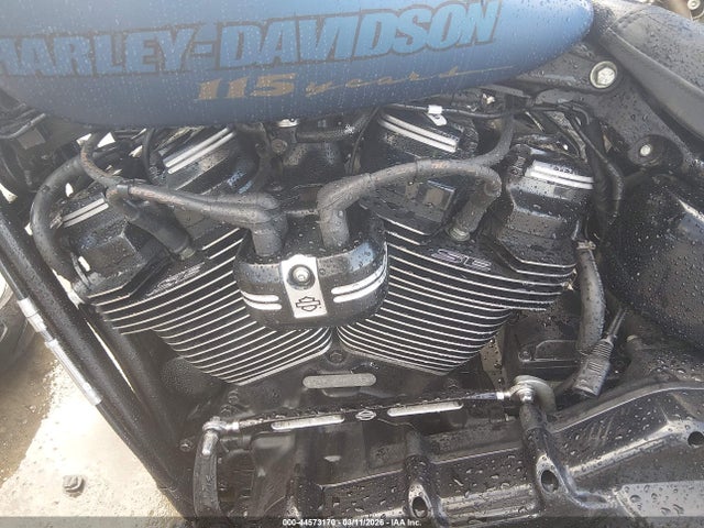 1HD1YTK1XJC047393 Harley-Davidson Fxbrs 115th Anniv Breakout 114
