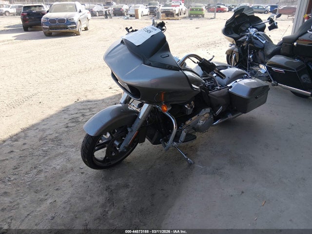 Harley-Davidson Fltrx Road Glide 2017 1HD1KHC18HB620918 Image 2