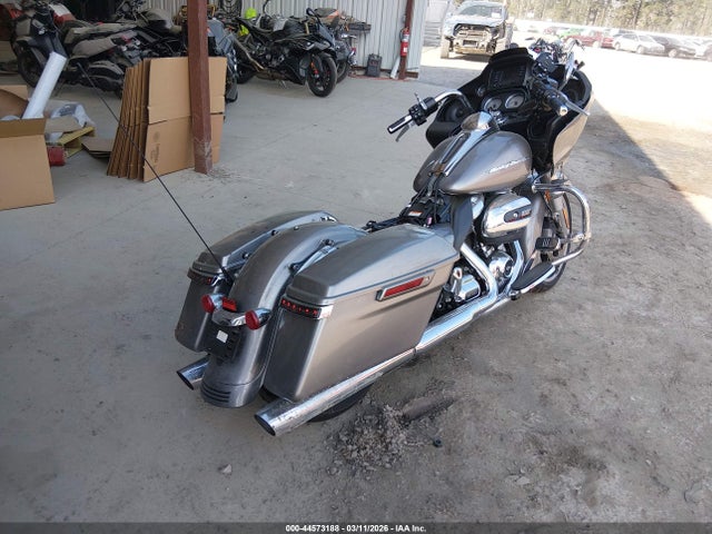 Harley-Davidson Fltrx Road Glide 2017 1HD1KHC18HB620918 Image 4