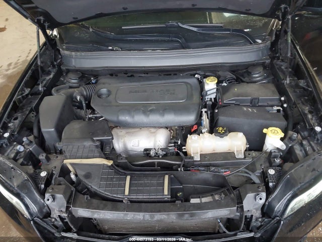 44573193 :رقم المزاد ، 1C4PJMLB7KD417661 vin ، 2019 Jeep Cherokee Latitude Plus 4x4 مزاد بيع