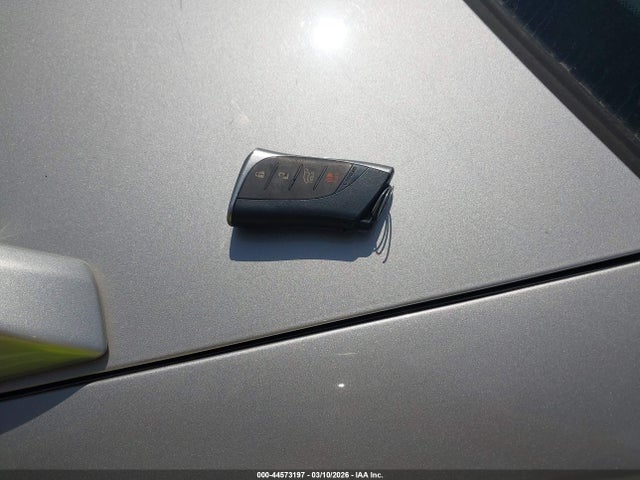 44573197 :رقم المزاد ، JTHU9JBH2K2001561 vin ، 2019 Lexus Ux 250h مزاد بيع
