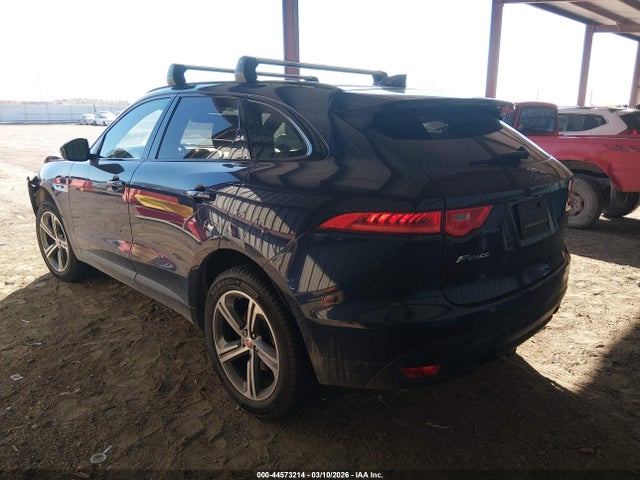 2018 JAGUAR F-PACE SADCL2GX9JA296459 Photo 2