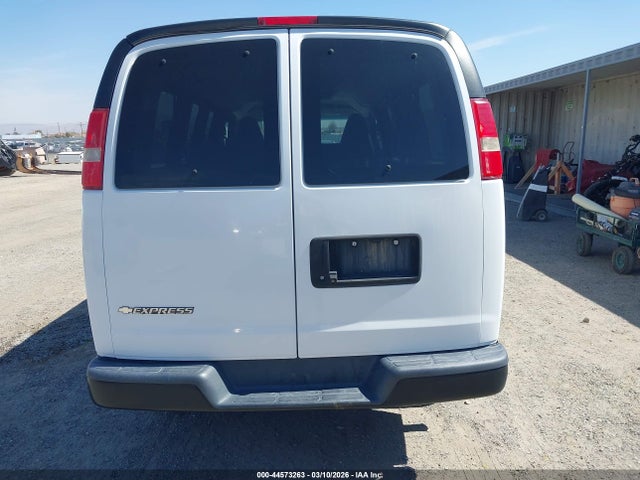 Chevrolet Express 2500 Ls 2017 1GNWGEFG9H1288847 Image 16