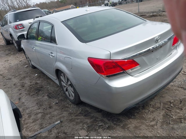 2011 TOYOTA AVALON 4T1BK3DB4BU376367 Photo 2