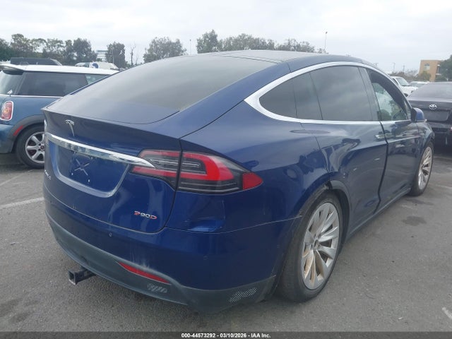 Продаж на аукціоні авто 2016 Tesla Model X 75d/p100d/p90d, vin: 5YJXCBE4XGF006994, номер лоту: 44573292