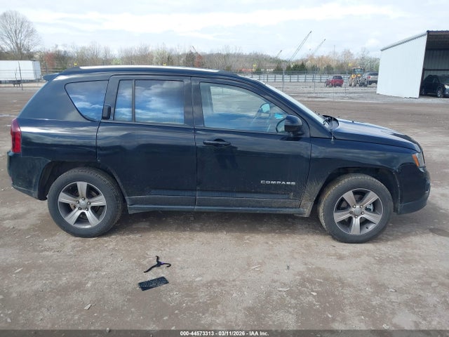 Продажа на аукционе авто 2017 Jeep Compass High Altitude 4x4, vin: 1C4NJDEB8HD177744, номер лота: 44573313