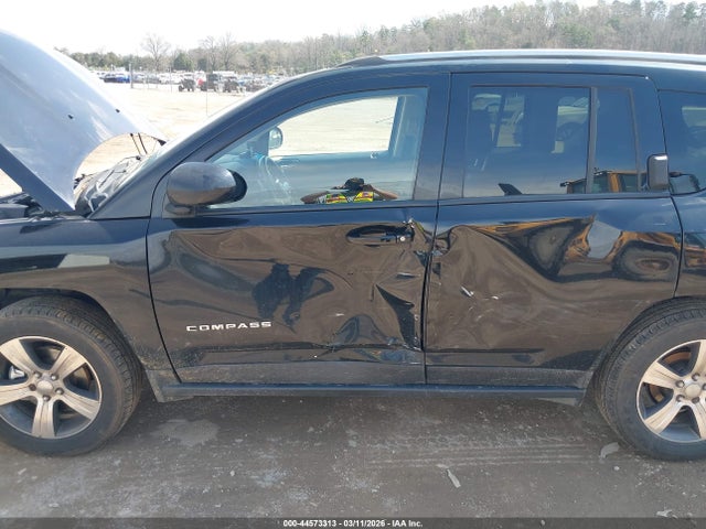 Продажа на аукционе авто 2017 Jeep Compass High Altitude 4x4, vin: 1C4NJDEB8HD177744, номер лота: 44573313