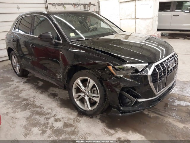 2021 AUDI Q3 WA1DECF37M1004630