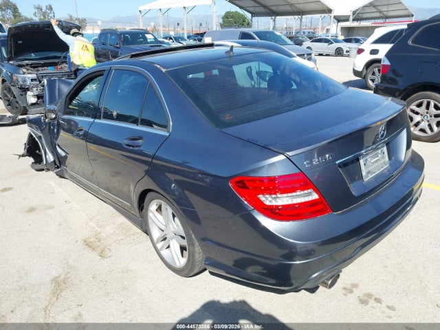 Aukcja sprzedaży 2013 Mercedes-benz C 250 Sport, vin: WDDGF4HB8DA818916, numer aukcji: 44573396