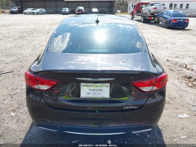 Chrysler 200 C 2015 1C3CCCCG6FN565285 Image 16