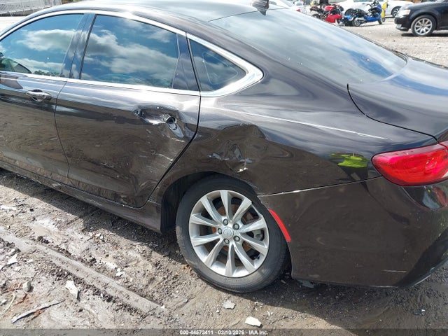 Chrysler 200 C 2015 1C3CCCCG6FN565285 Image 6
