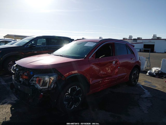 KIA Niro Ev Wind 2023 KNDCR3L18P5067693 Image 2