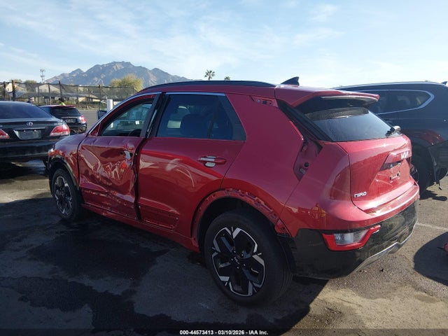 KIA Niro Ev Wind 2023 KNDCR3L18P5067693 Image 3