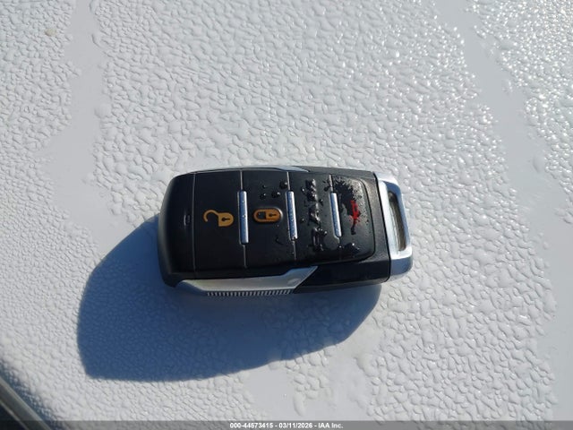 2022 RAM 1500 1C6RREMT3NN291786 Photo 10