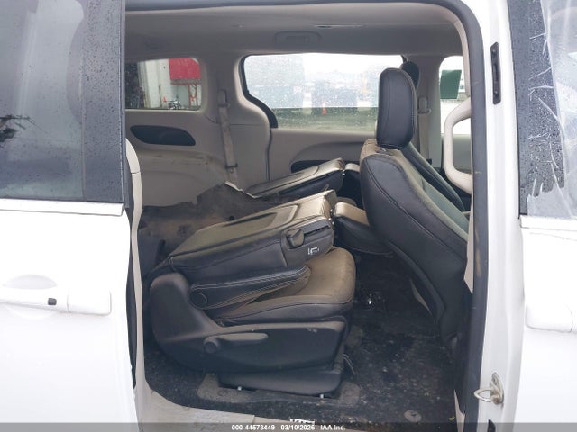 Продаж на аукціоні авто 2023 Chrysler Pacifica Hybrid Touring L, vin: 2C4RC1L77PR626500, номер лоту: 44573449