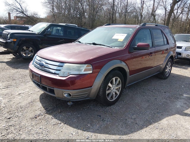 2008 FORD TAURUS X 1FMDK02W08GA11561 Photo 1