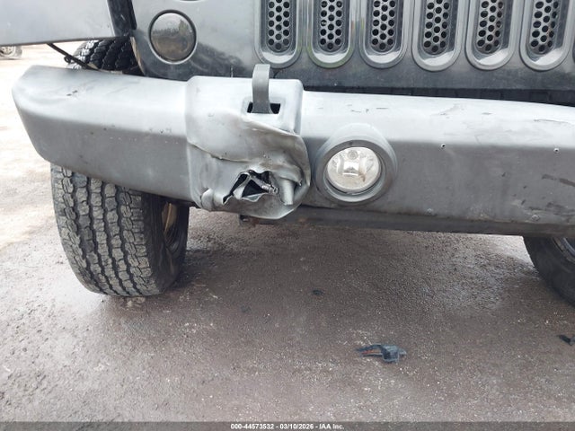 44573532 :رقم المزاد ، 1C4BJWEG9CL132305 vin ، 2012 Jeep Wrangler Unlimited Sahara مزاد بيع