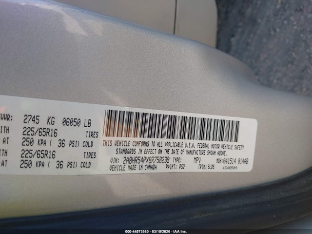 44573560 :رقم المزاد ، 2A8HR54PX8R758239 vin ، 2008 Chrysler Town & Country Touring مزاد بيع