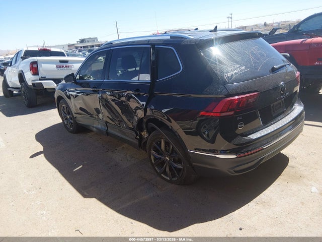 2023 VOLKSWAGEN TIGUAN 3VV3B7AX2PM061967 Photo 2