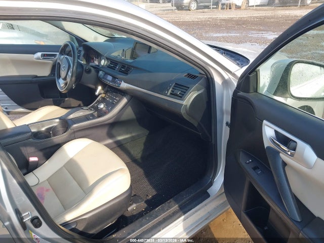 2012 Lexus Ct 200h Premium მანქანა იყიდება აუქციონზე, vin: JTHKD5BH8C2122139, აუქციონის ნომერი: 44573635