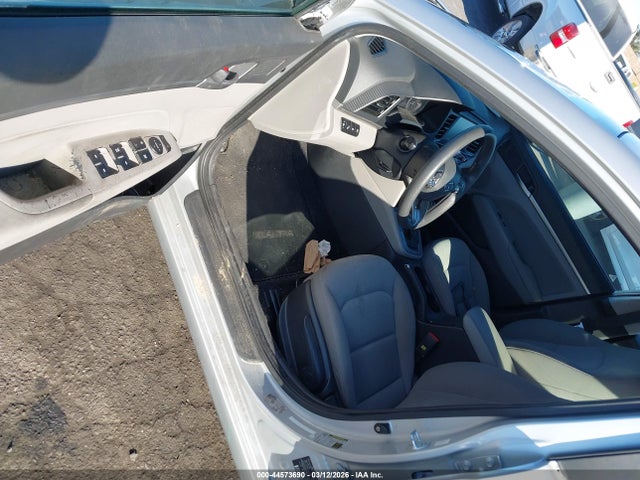 KMHD84LF1KU736731 Hyundai ELANTRA SEL