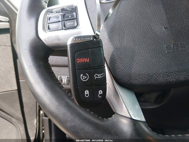 2013 CHRYSLER 300C 2C3CCAKG3DH645171 Photo 10