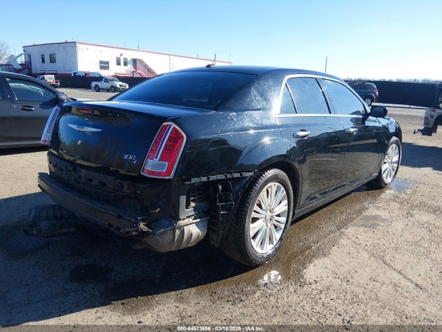 2013 CHRYSLER 300C 2C3CCAKG3DH645171 Photo 3