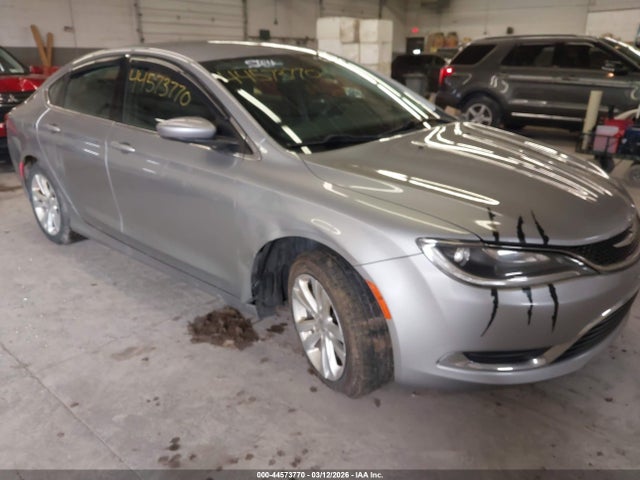 2015 Chrysler 200 Limited მანქანა იყიდება აუქციონზე, vin: 1C3CCCAB3FN547060, აუქციონის ნომერი: 44573770