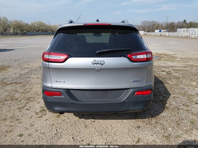 Jeep Cherokee Latitude 4x4 2018 1C4PJMCB4JD540879 Image 18