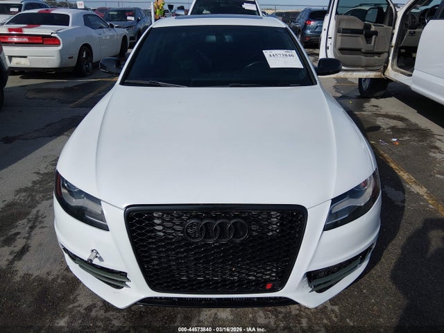 44573840 :رقم المزاد ، WAUBGAFLXBA001405 vin ، 2011 Audi S4 3.0 Premium Plus مزاد بيع