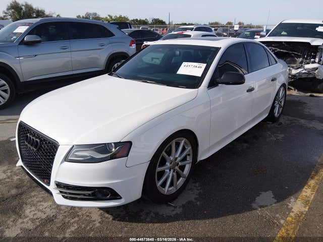 44573840 :رقم المزاد ، WAUBGAFLXBA001405 vin ، 2011 Audi S4 3.0 Premium Plus مزاد بيع