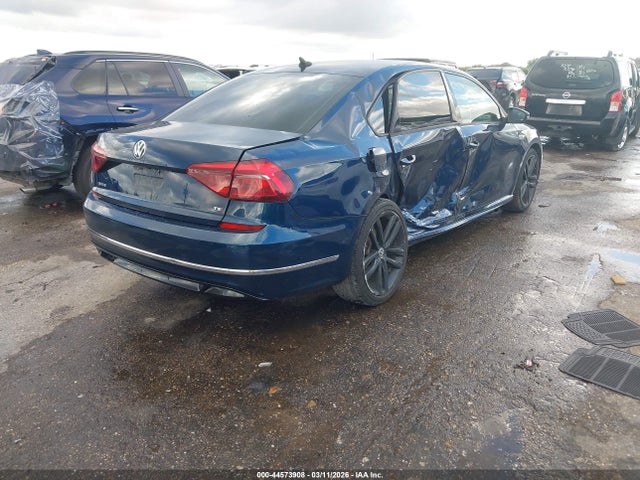 Продаж на аукціоні авто 2018 Volkswagen Passat 2.0t R-line/2.0t S, vin: 1VWAA7A3XJC007120, номер лоту: 44573908