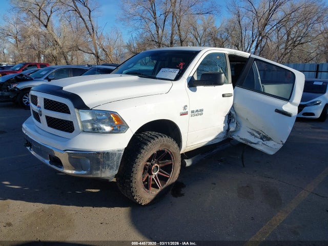 44573920 :رقم المزاد ، 1C6RR7TT7JS301034 vin ، 2018 Ram 1500 Slt مزاد بيع