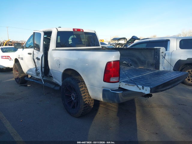 44573920 :رقم المزاد ، 1C6RR7TT7JS301034 vin ، 2018 Ram 1500 Slt مزاد بيع