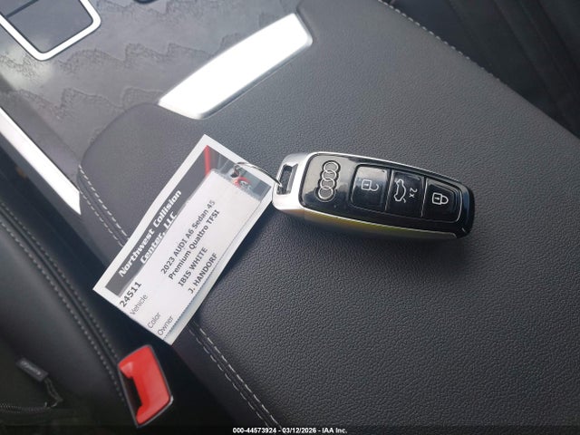2023 AUDI A6 WAUD3BF25PN040727 Photo 10
