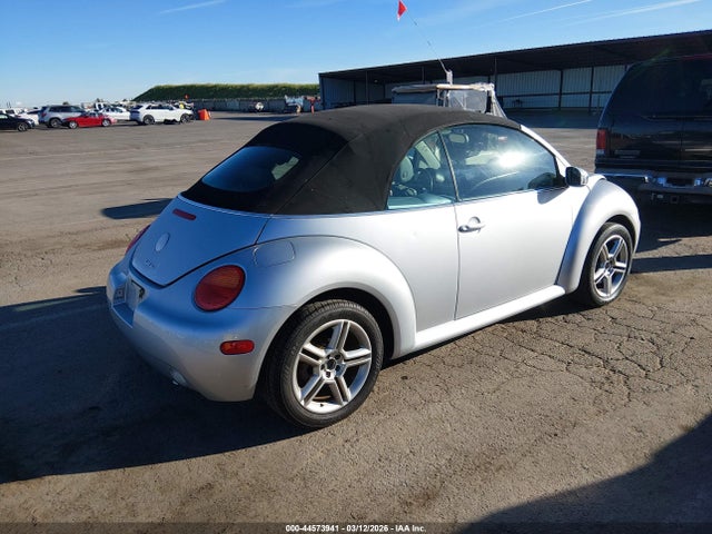 2005 Volkswagen New Beetle Gls 1.8t მანქანა იყიდება აუქციონზე, vin: 3VWCD31YX5M315767, აუქციონის ნომერი: 44573941