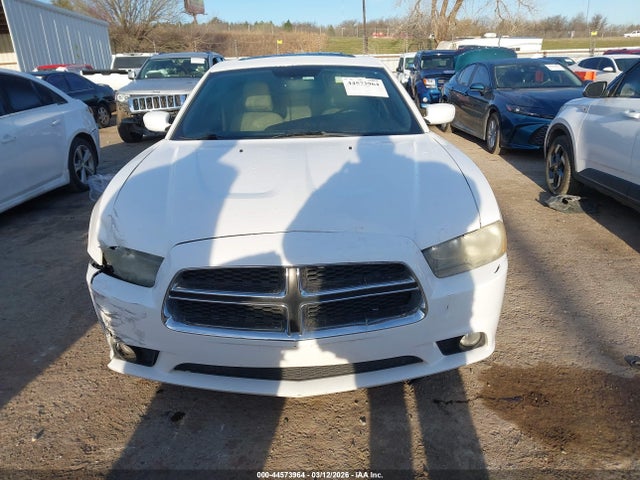 2011 Dodge Charger მანქანა იყიდება აუქციონზე, vin: 2B3CL3CG4BH551496, აუქციონის ნომერი: 44573964