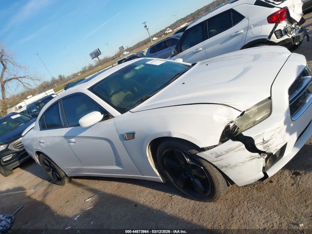 2011 Dodge Charger მანქანა იყიდება აუქციონზე, vin: 2B3CL3CG4BH551496, აუქციონის ნომერი: 44573964
