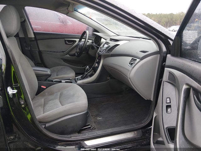2016 HYUNDAI ELANTRA KMHDH4AH2GU602824 Photo 4