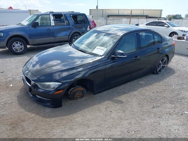44573994 :رقم المزاد ، WBA3A5C53CF256288 vin ، 2012 Bmw 328i مزاد بيع