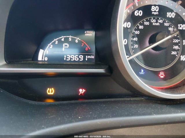 Продажа на аукционе авто 2014 Mazda Mazda3 I Sport, vin: JM1BM1K72E1167345, номер лота: 44574003