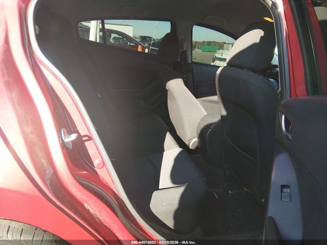 Продажа на аукционе авто 2014 Mazda Mazda3 I Sport, vin: JM1BM1K72E1167345, номер лота: 44574003