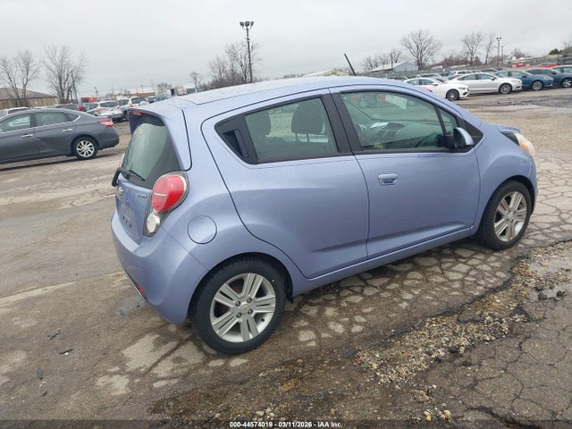 Chevrolet Spark 1lt Auto 2014 KL8CD6S97EC588140 Image 4