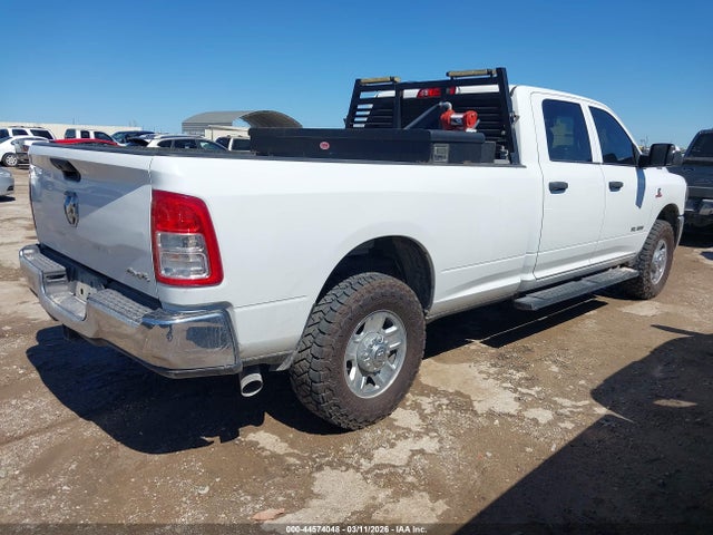 3C6UR5HLXNG321752 RAM 2500 Tradesman 4x4 8&#039; Box