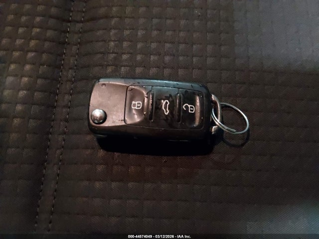 3VWD17AJ9FM281796 Volkswagen Jetta 1.8t Se