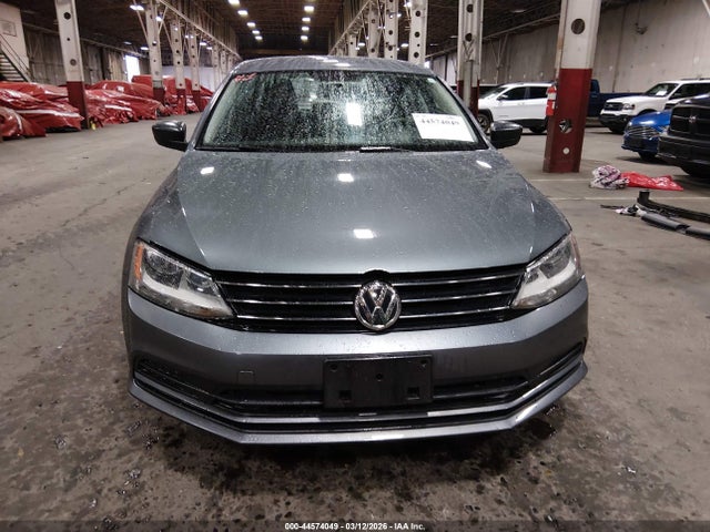 3VWD17AJ9FM281796 Volkswagen Jetta 1.8t Se