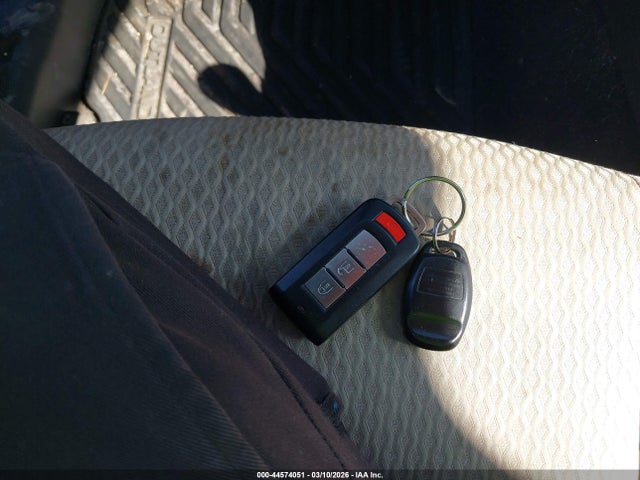 2016 MITSUBISHI OUTLANDER JA4AZ3A34GZ037444 Photo 10