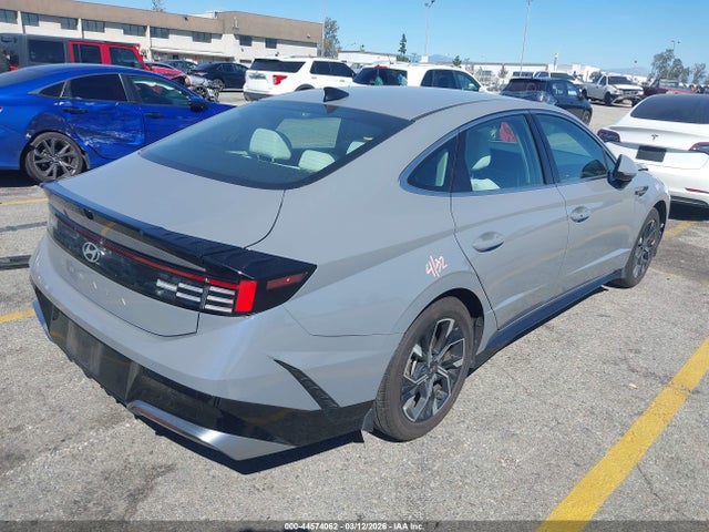 2024 HYUNDAI SONATA KMHL64JA3RA420011 Photo 3