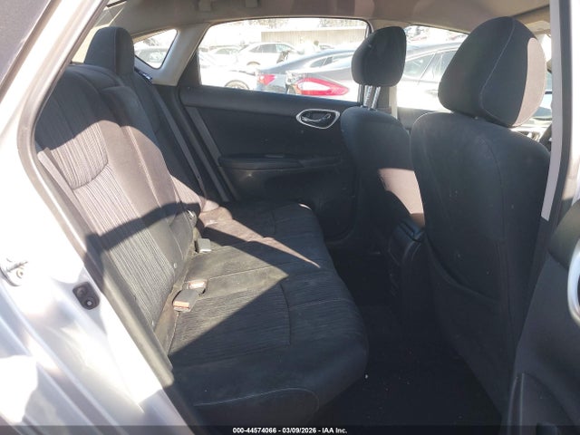 3N1AB7AP2JY238381 Nissan Sentra