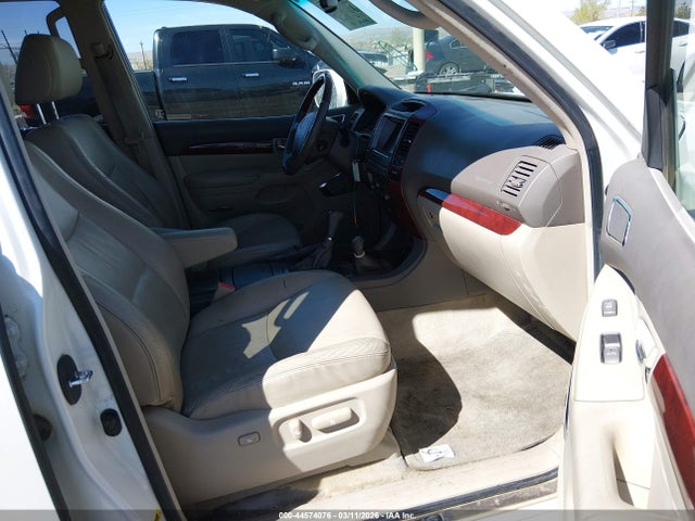 2008 LEXUS GX 470 JTJBT20X980155468 Photo 4